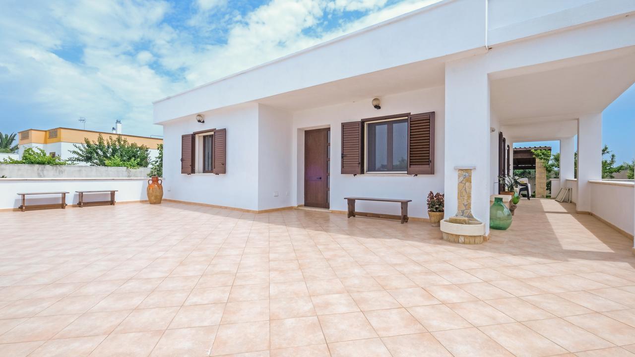 Villa Cigaline Tiggiano Bagian luar foto